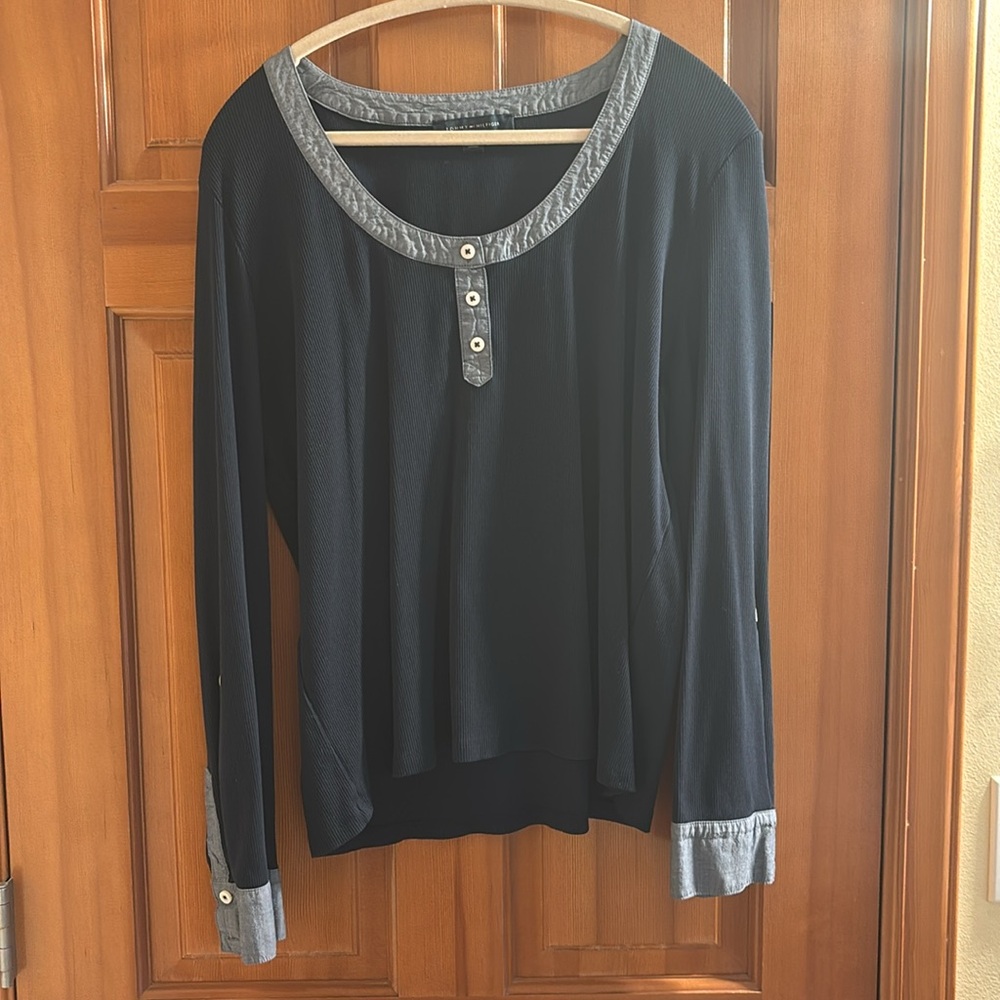 Tommy Hilfiger mixed media, roll-tab top - Picture 6 of 13